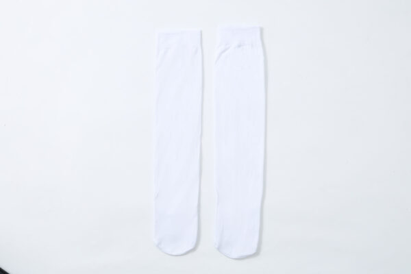 Al Thuraya Wudu Socks for Men & Women – 6 Pairs, 70 DEN Knee-High Stockings, Free Size, Soft, Breathable, Anti-Pilling, Black & White