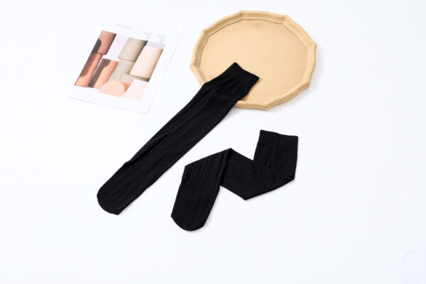 Al Thuraya Wudu Socks for Men & Women – 6 Pairs, 70 DEN Knee-High Stockings, Free Size, Soft, Breathable, Anti-Pilling, Black & White